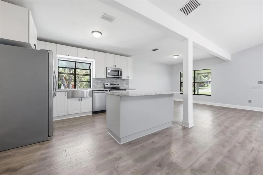 6840 NW 111TH LANE Alachua, FL 32615