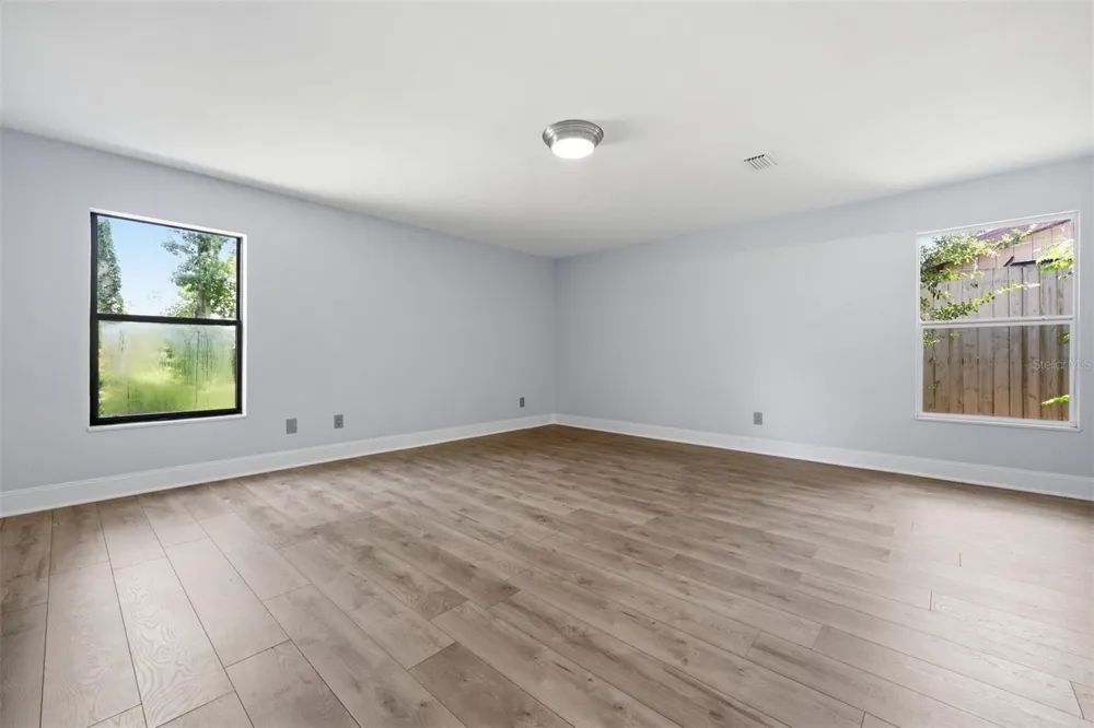6840 NW 111TH LANE Alachua, FL 32615