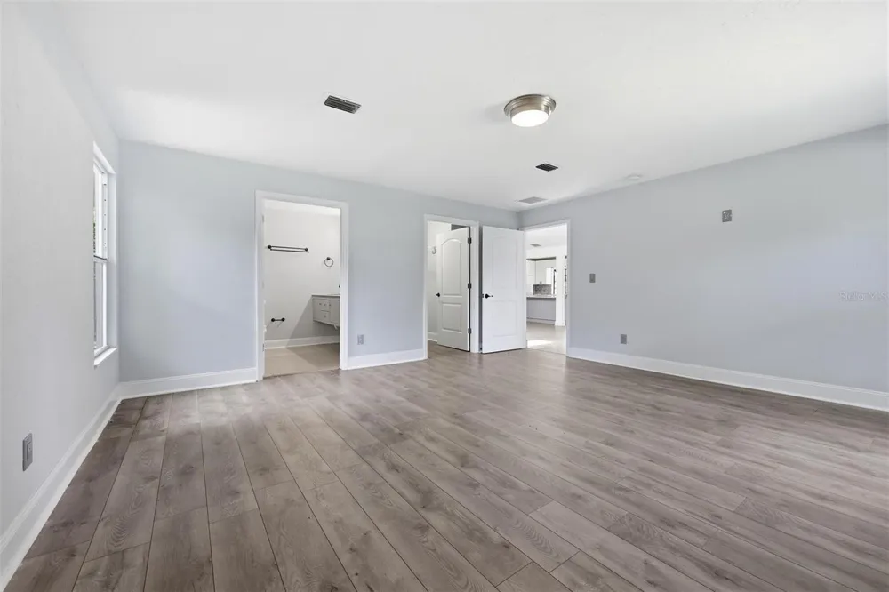 6840 NW 111TH LANE Alachua, FL 32615