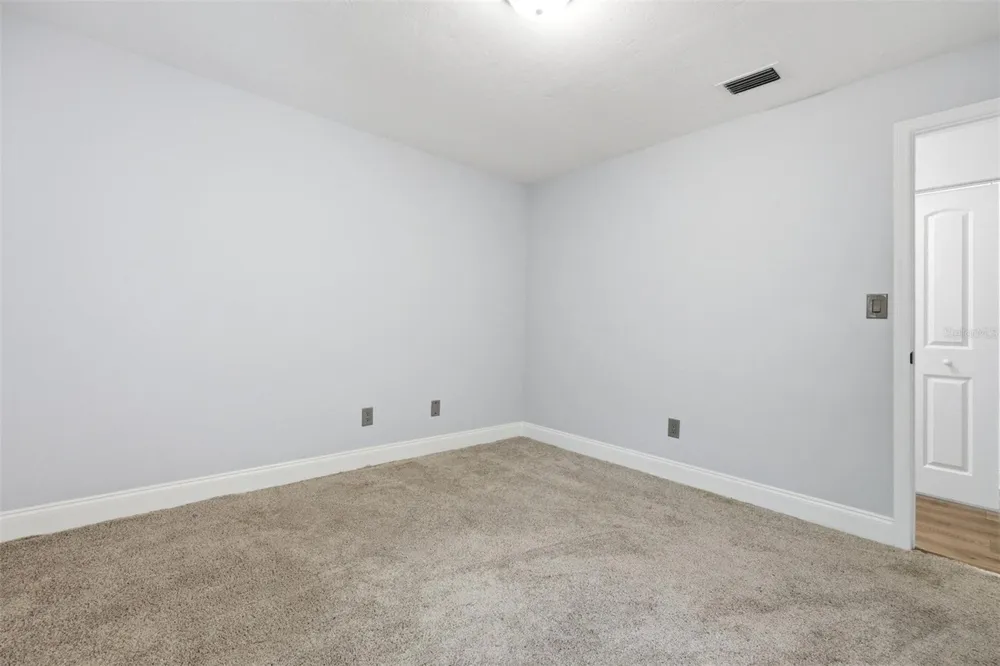 6840 NW 111TH LANE Alachua, FL 32615