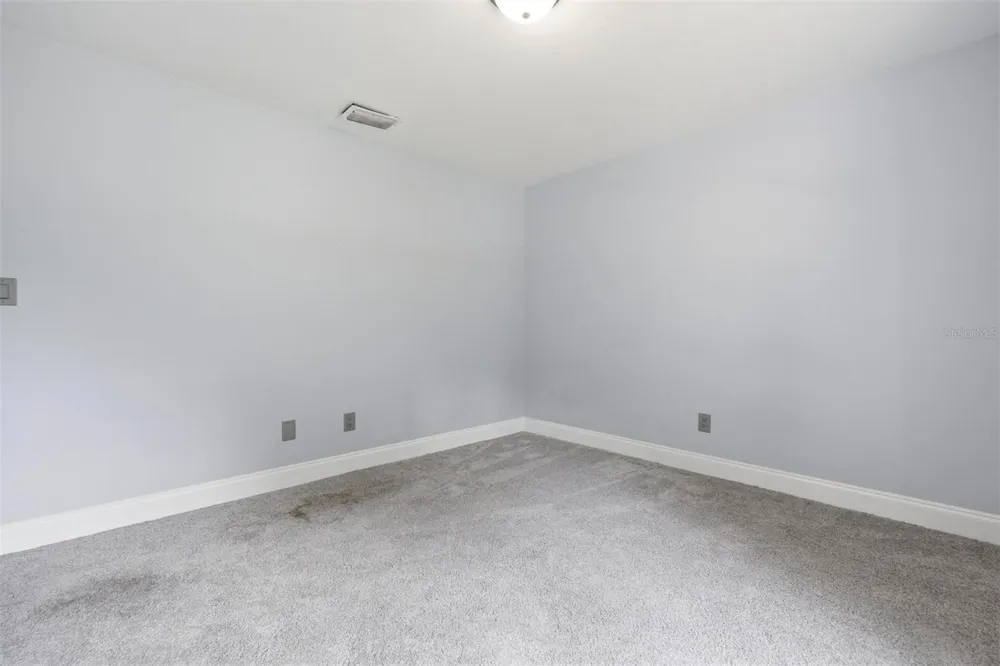 6840 NW 111TH LANE Alachua, FL 32615
