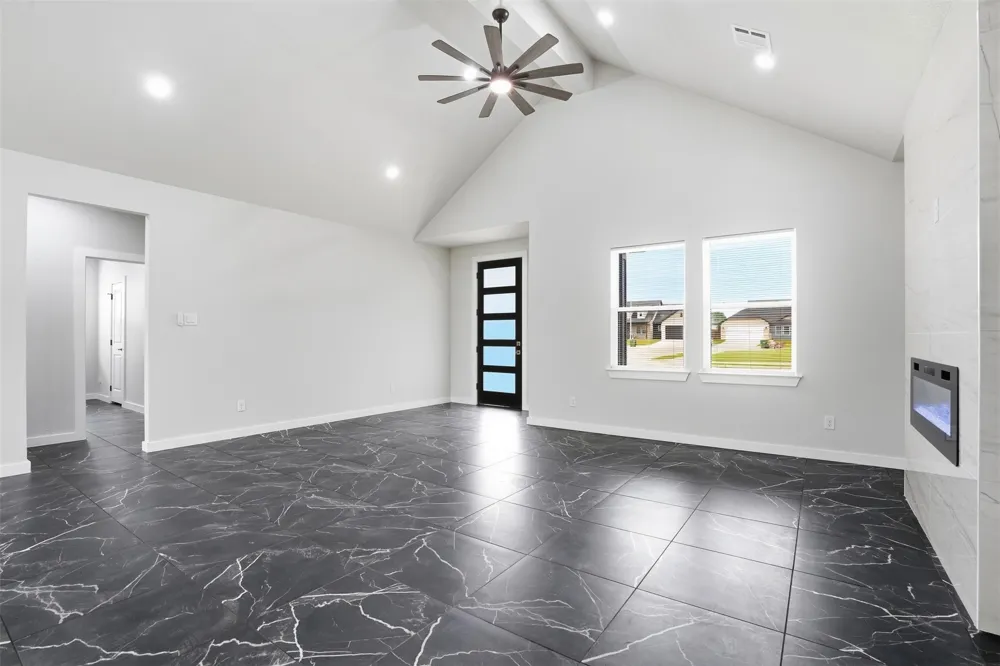 544 Highview Court Godley, TX 76044