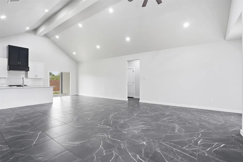 544 Highview Court Godley, TX 76044