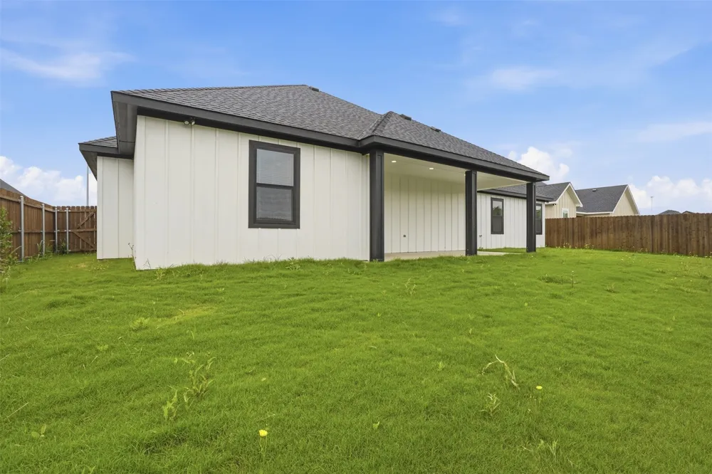 544 Highview Court Godley, TX 76044