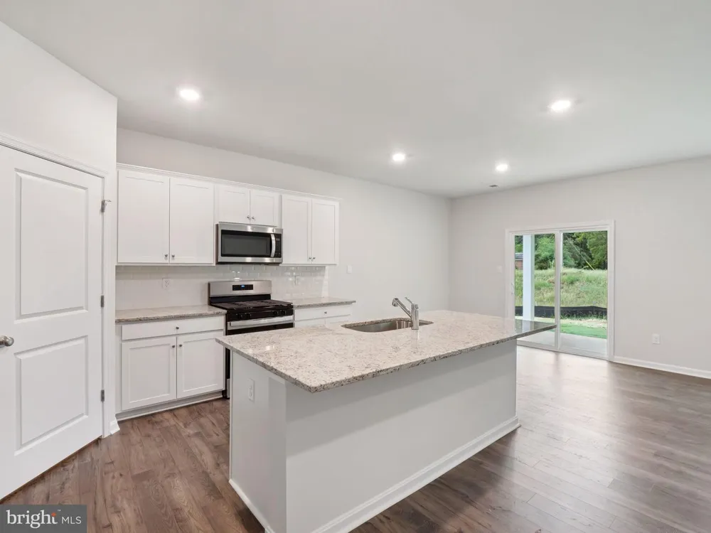 17417 RIVERSIDE DRIVE Ruther Glen, VA 22546