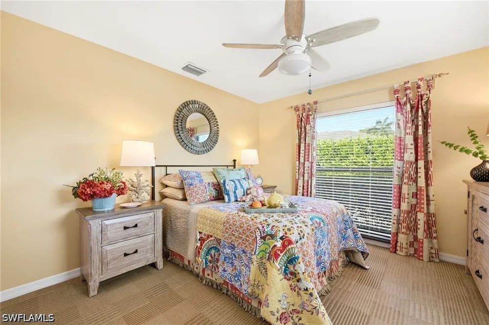Queens Way Naples, FL 34112