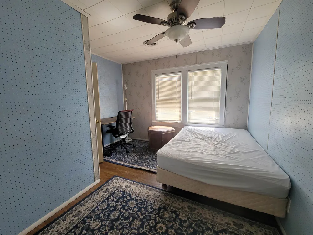 701 Dupont Street Flint Charter Township, MI 48504