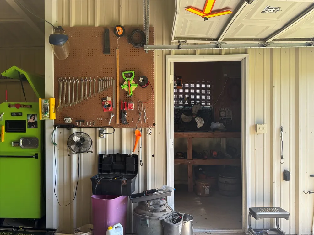314 County Road 3585 Dike, TX 75437