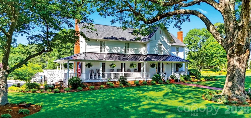 3453 Plateau Road Newton, NC 28658
