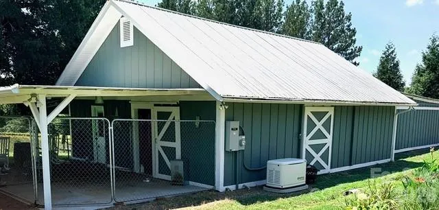 3453 Plateau Road Newton, NC 28658
