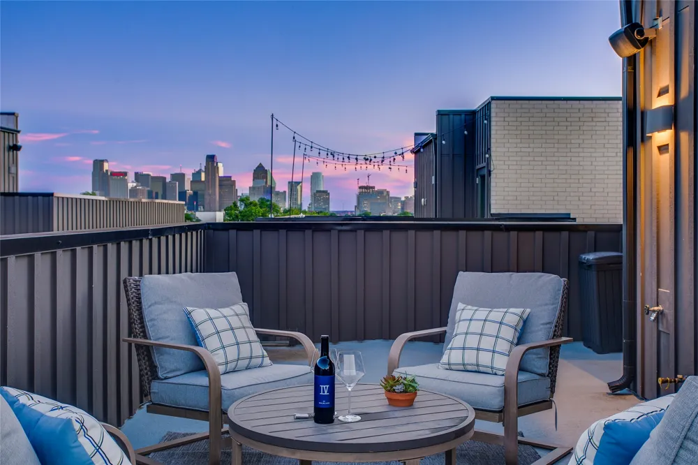 1936 Kearney Court Dallas, TX 75204