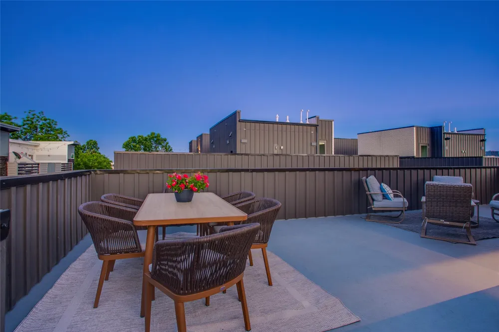 1936 Kearney Court Dallas, TX 75204