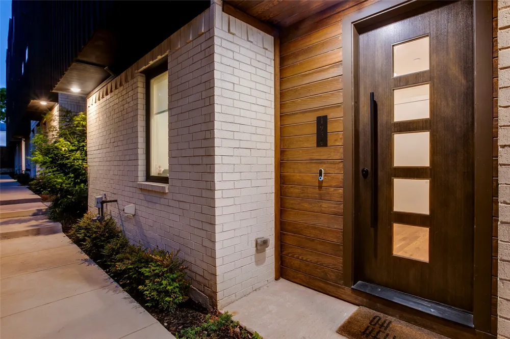 1936 Kearney Court Dallas, TX 75204