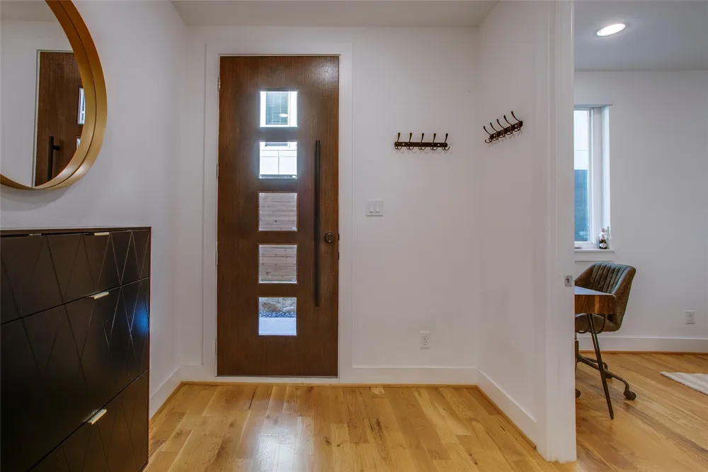 1936 Kearney Court Dallas, TX 75204