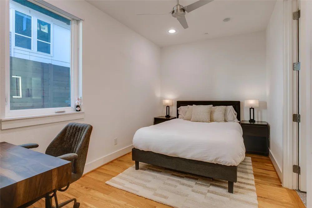 1936 Kearney Court Dallas, TX 75204