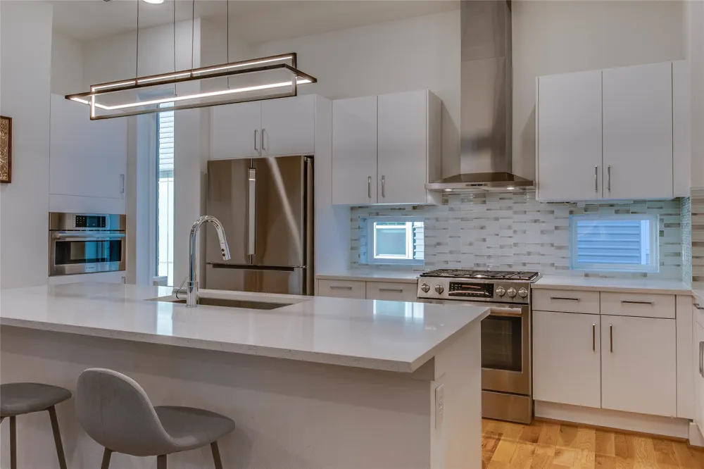 1936 Kearney Court Dallas, TX 75204