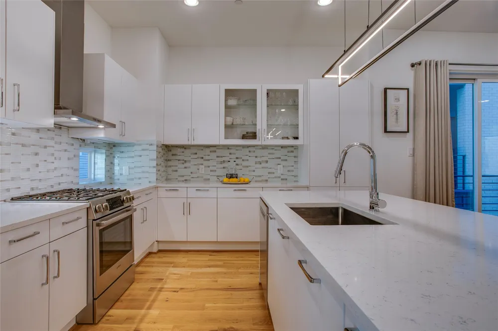 1936 Kearney Court Dallas, TX 75204