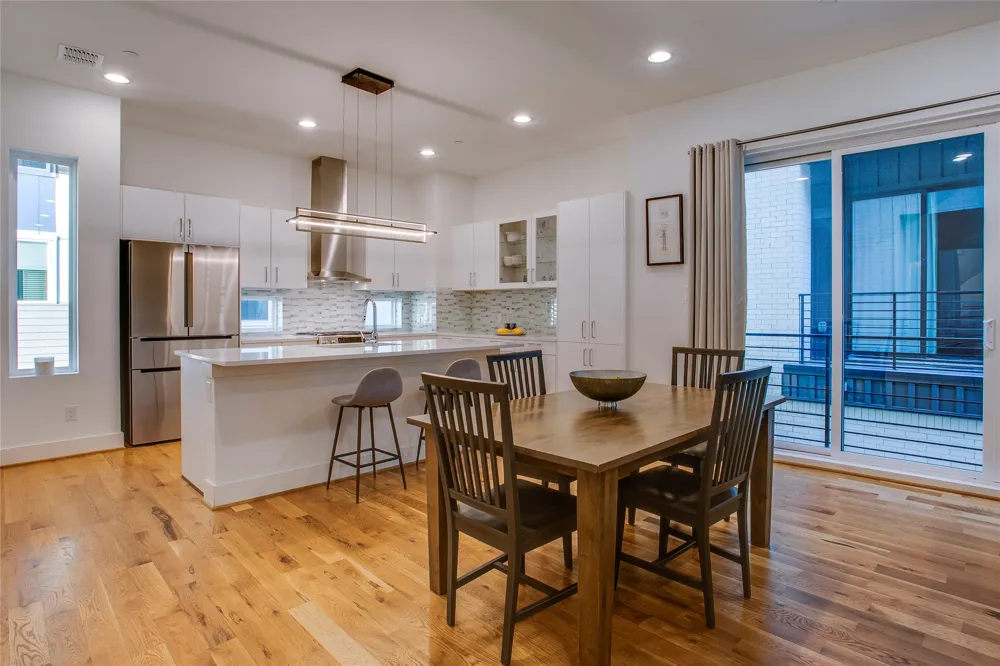 1936 Kearney Court Dallas, TX 75204