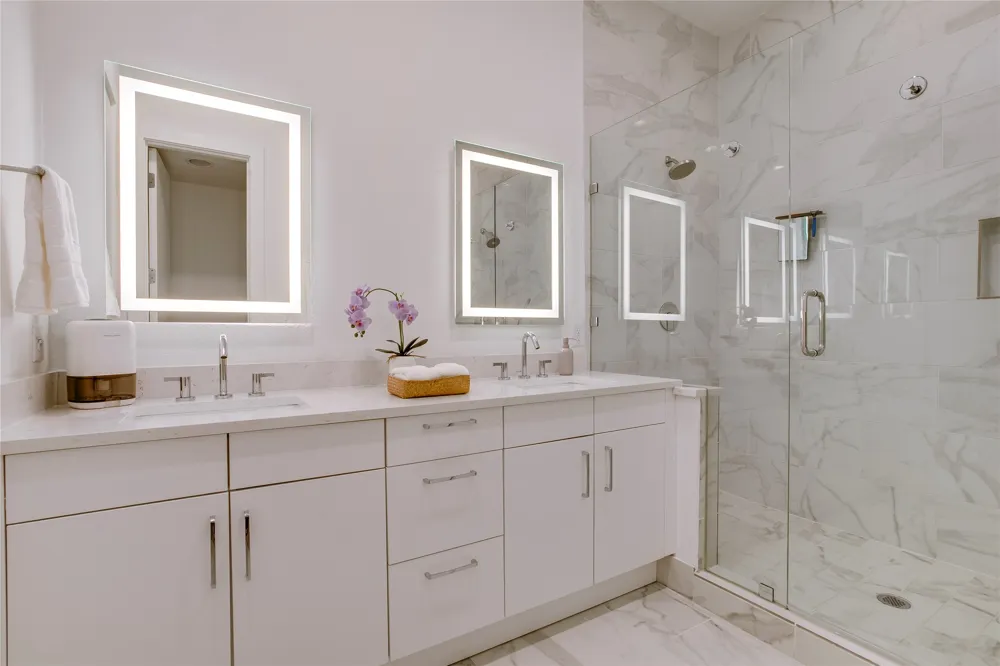 1936 Kearney Court Dallas, TX 75204