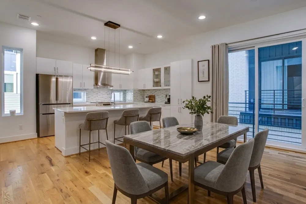 1936 Kearney Court Dallas, TX 75204