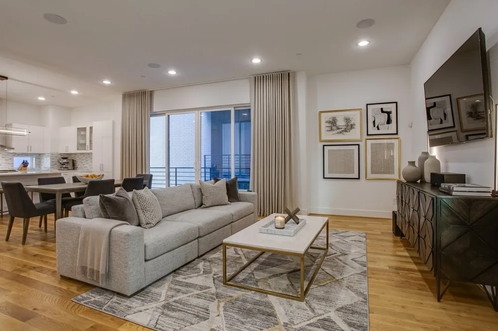 1936 Kearney Court Dallas, TX 75204