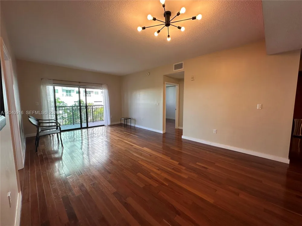 3590 Coral Way #611 Miami, FL 33145