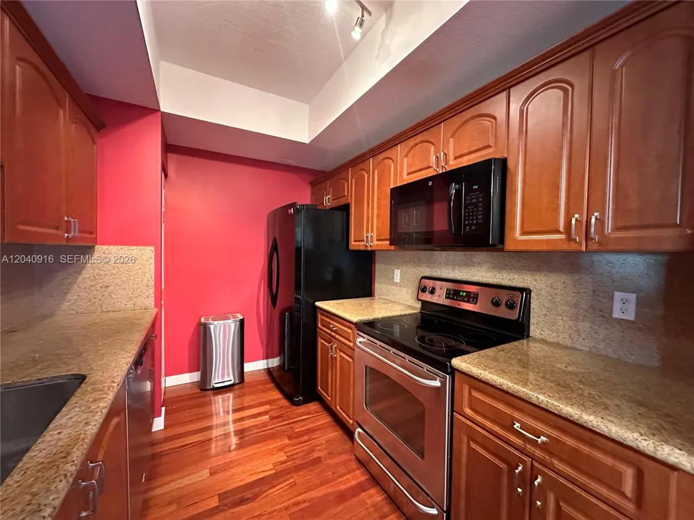3590 Coral Way #611 Miami, FL 33145