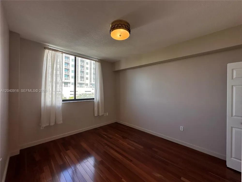3590 Coral Way #611 Miami, FL 33145
