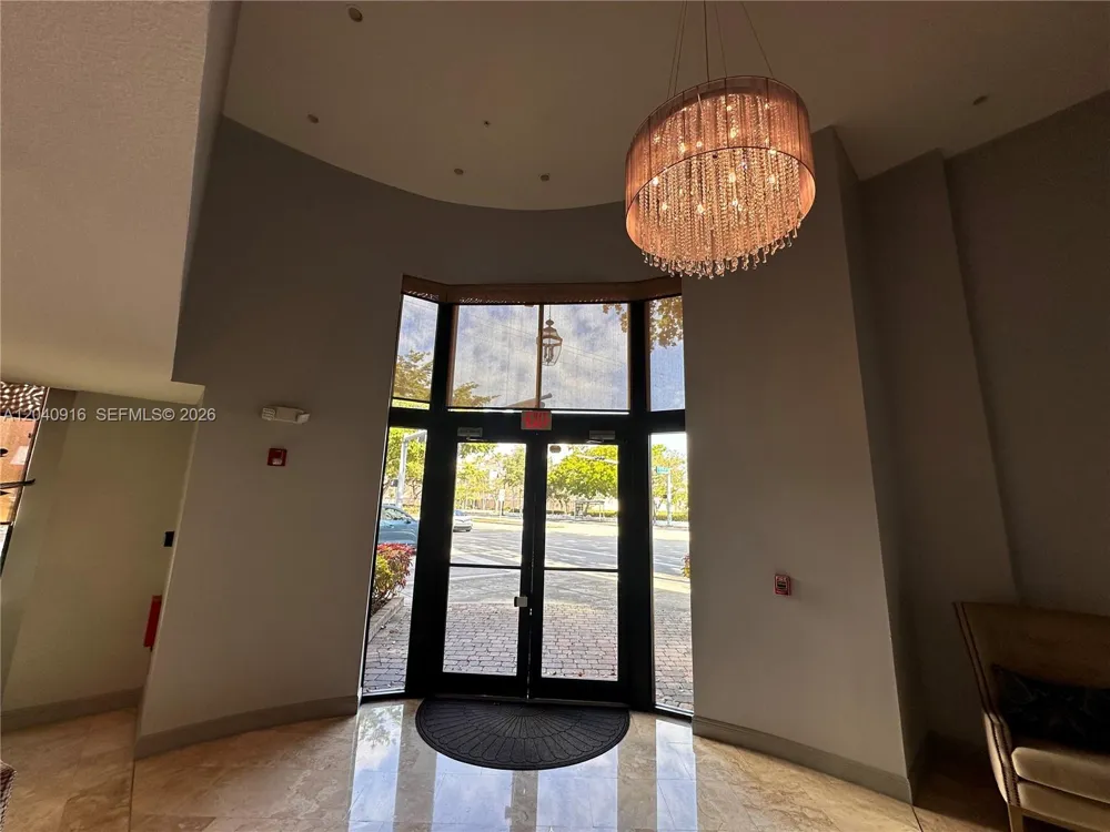 3590 Coral Way #611 Miami, FL 33145