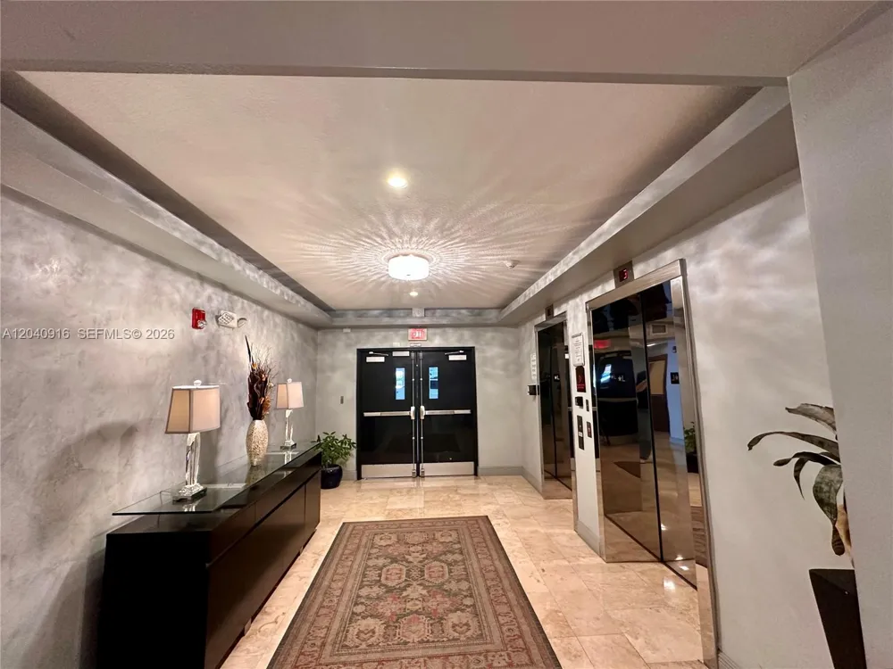 3590 Coral Way #611 Miami, FL 33145