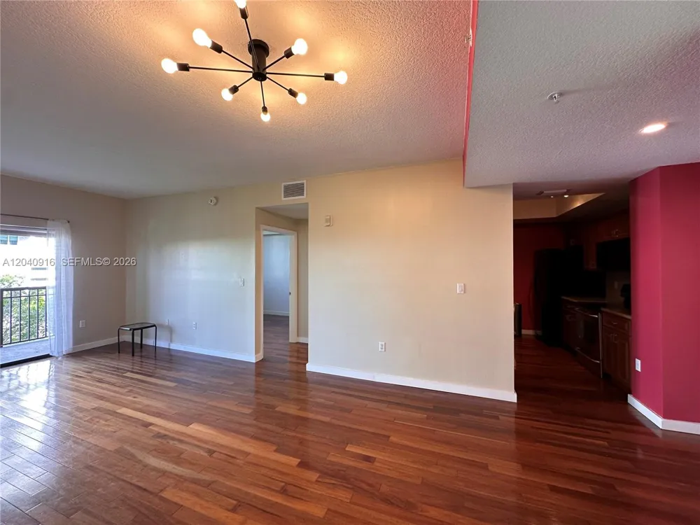 3590 Coral Way #611 Miami, FL 33145