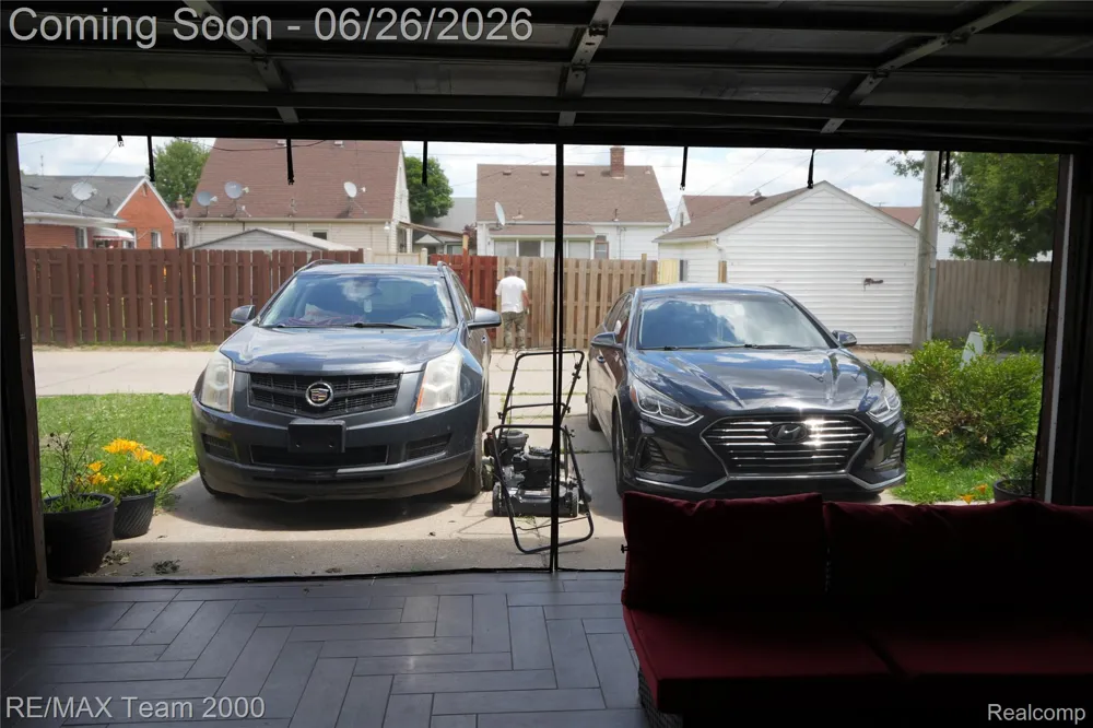 6426 Chase Road Dearborn City, MI 48126