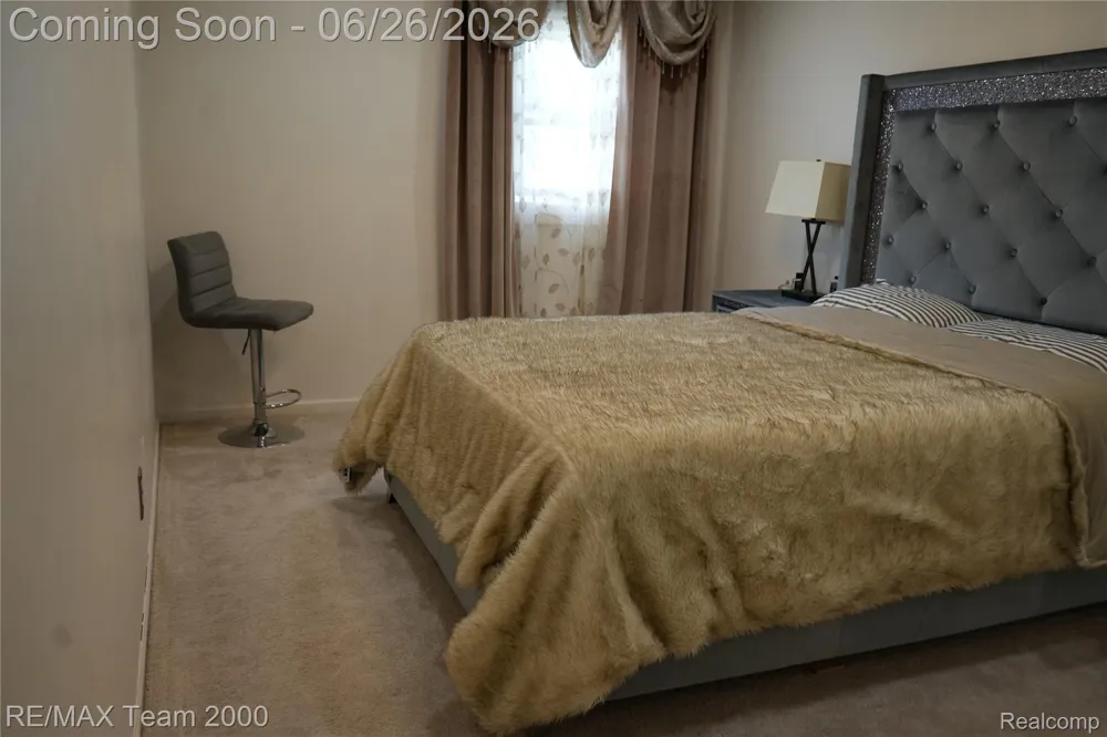 6426 Chase Road Dearborn City, MI 48126