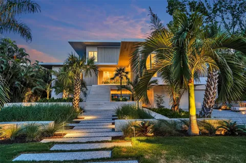 500 HARBOR COVE CIRCLE