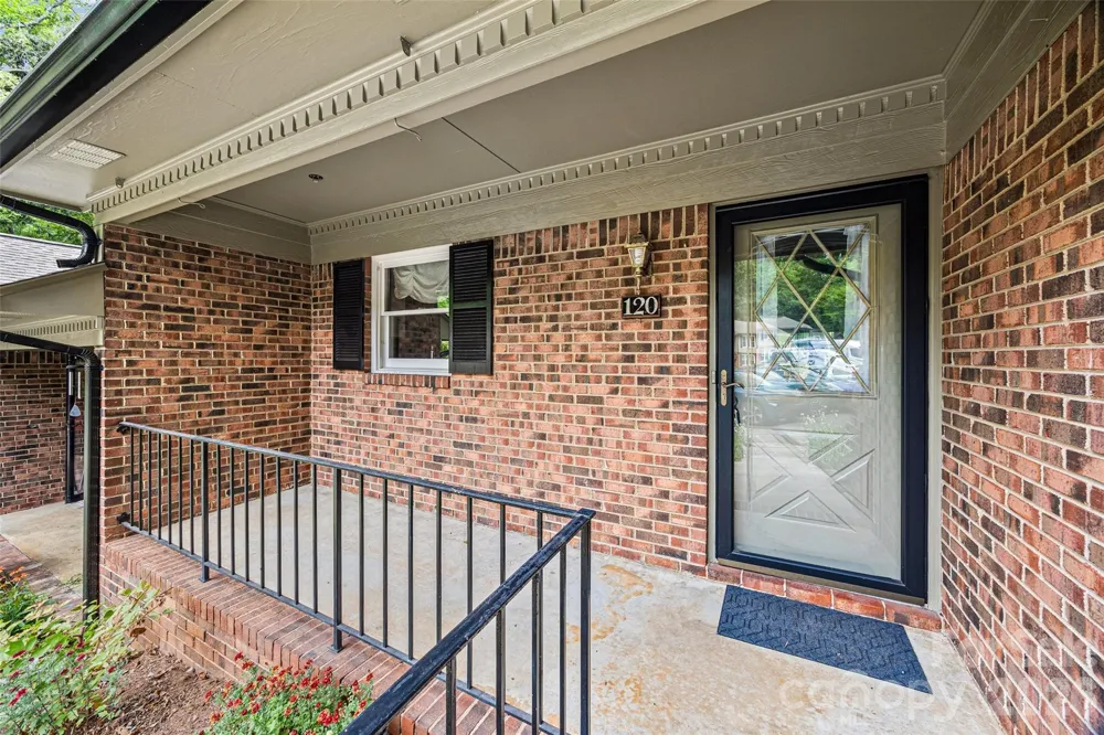 120 Ashebrook Drive Fort Mill, SC 29715