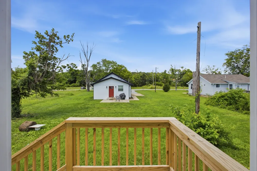 209 Armstrong St Waverly, TN 37185