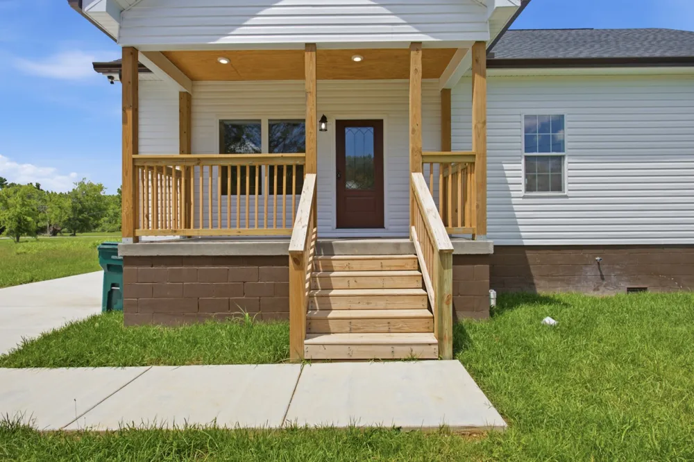 209 Armstrong St Waverly, TN 37185