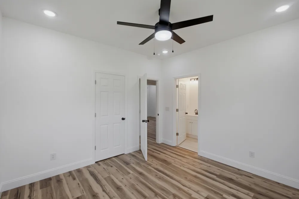 209 Armstrong St Waverly, TN 37185
