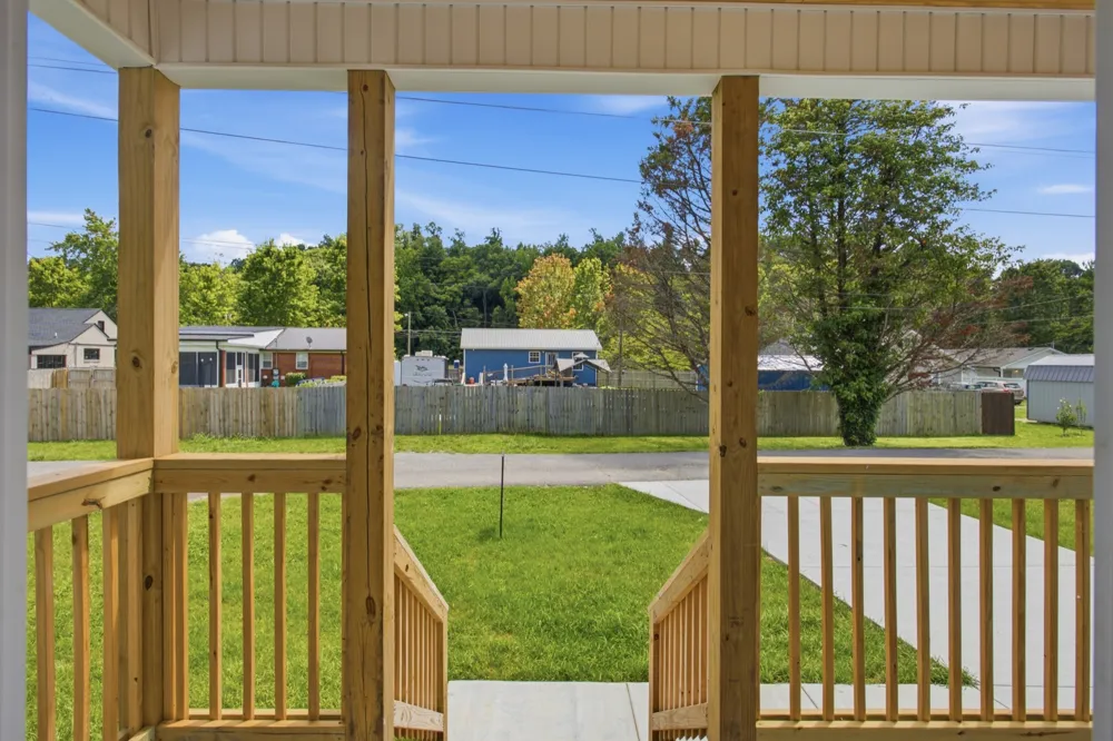 209 Armstrong St Waverly, TN 37185