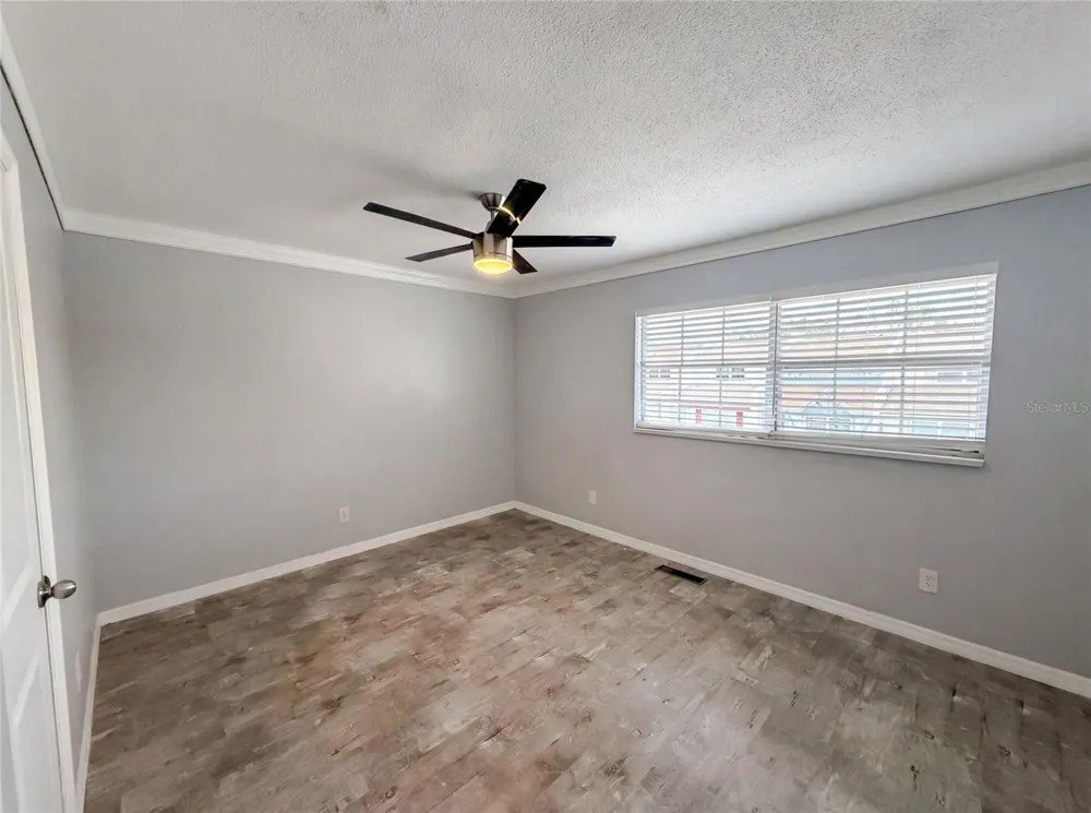 2308 S PARK AVENUE Sanford, FL 32771