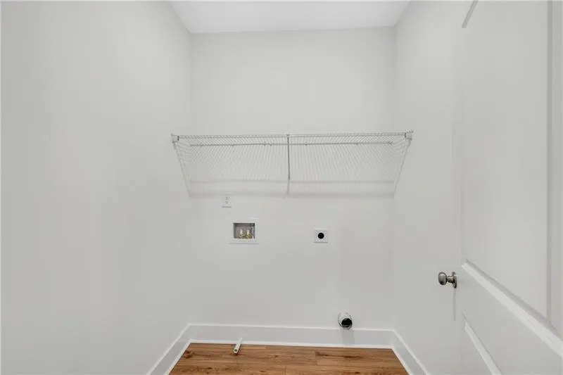 2743 Hallwood Lane Suwanee, GA 30024
