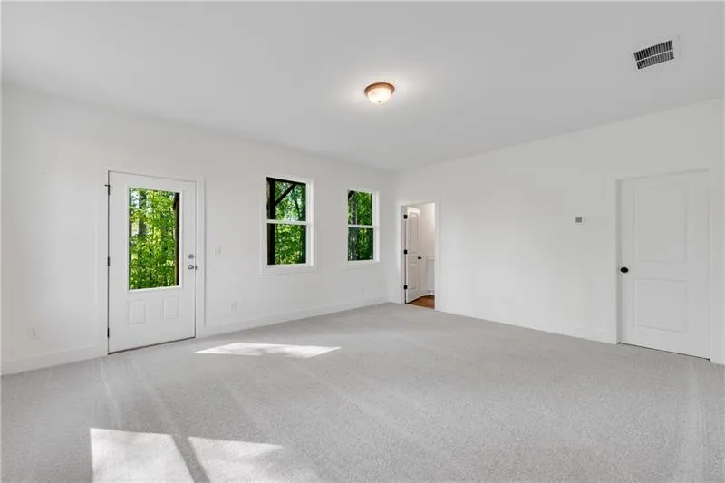 2743 Hallwood Lane Suwanee, GA 30024