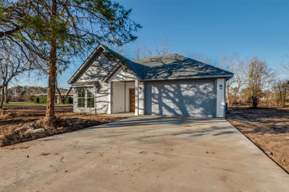 418 Kelly Lane Seven Points, TX 75143