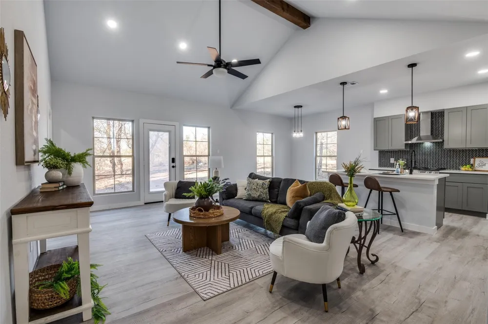 418 Kelly Lane Seven Points, TX 75143