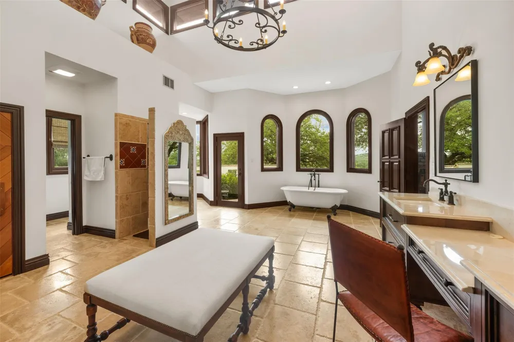 34000 Smithson Valley Road Bulverde, TX 78163