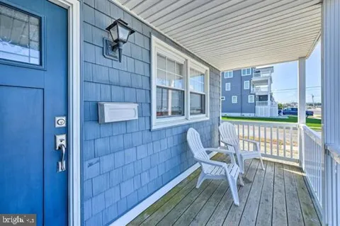 1106 E EVANS BOULEVARD #1
