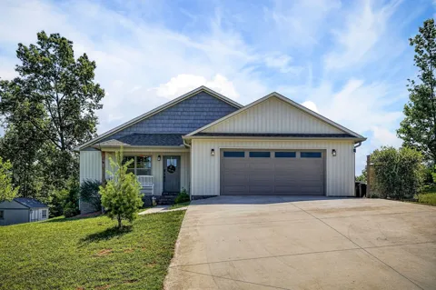 1180 Cobblestone Dr