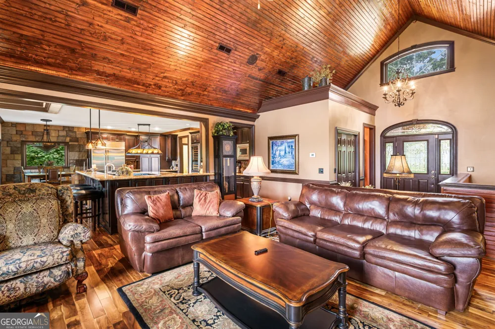 1748 Harris Ridge RD Young Harris, GA 30582