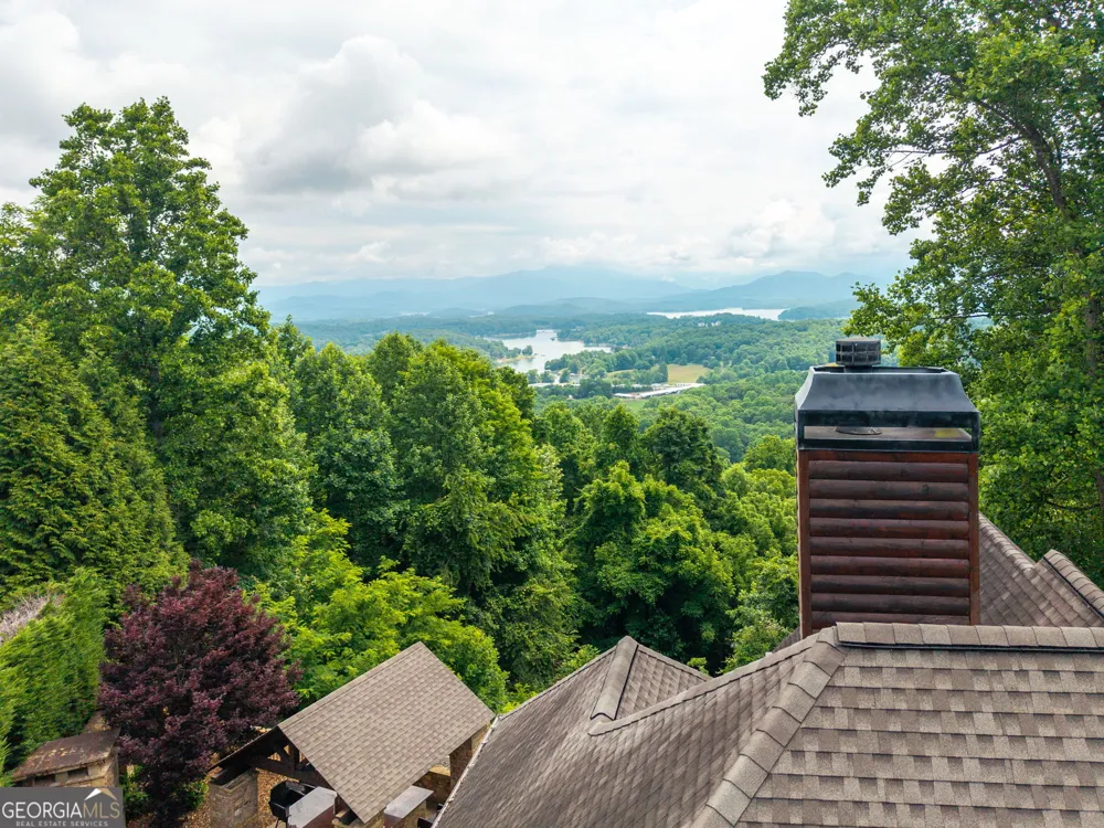 1748 Harris Ridge RD Young Harris, GA 30582