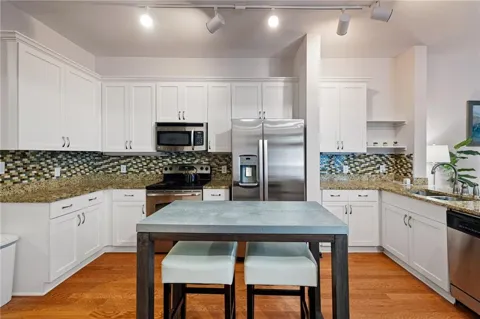 5300 Peachtree Road #0501